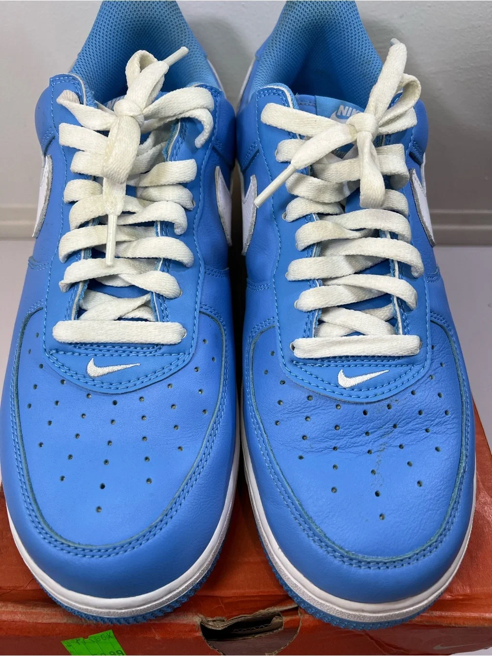 Nike Low-Top Sneakers — Blue / White
